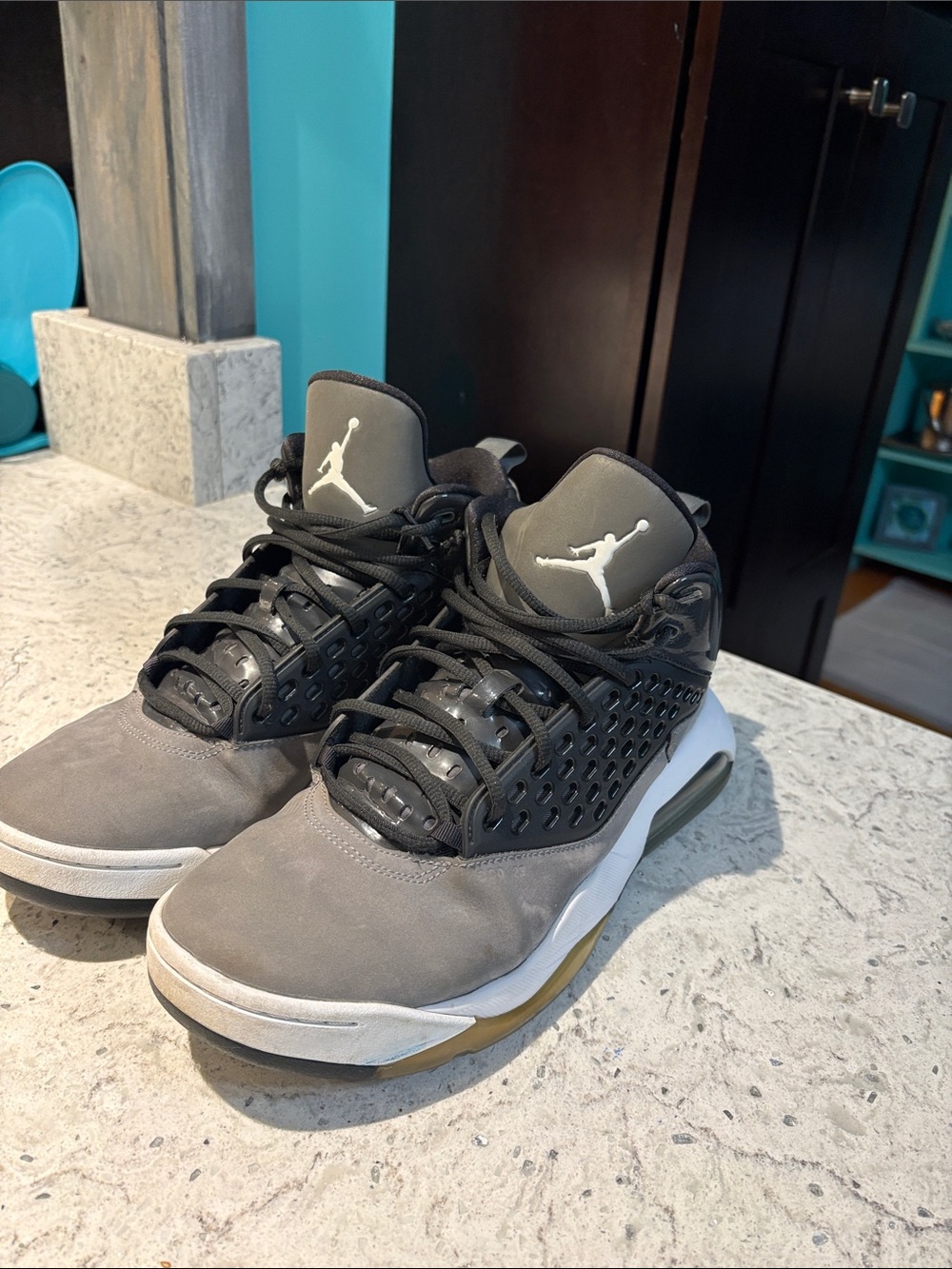 Air Jordan Maxin 200 'Smoke Grey' CD6107-002